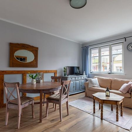 Apartament Stare Miasto Елблаг Екстериор снимка