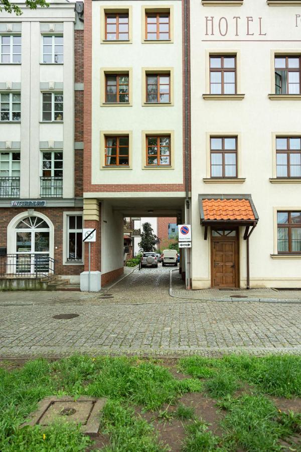 Apartament Stare Miasto Елблаг Екстериор снимка