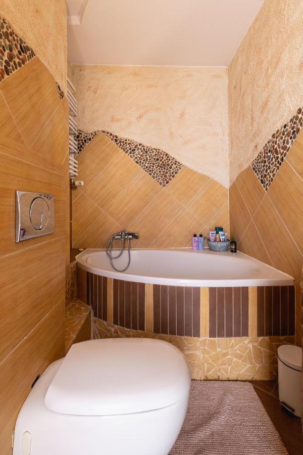 Apartament Stare Miasto Елблаг Екстериор снимка